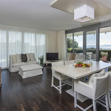 Falkensteiner Premium Senia 5* بيتريتْشاني