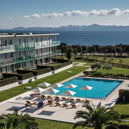 호텔 Falkensteiner Premium Senia 돈제페트레케인